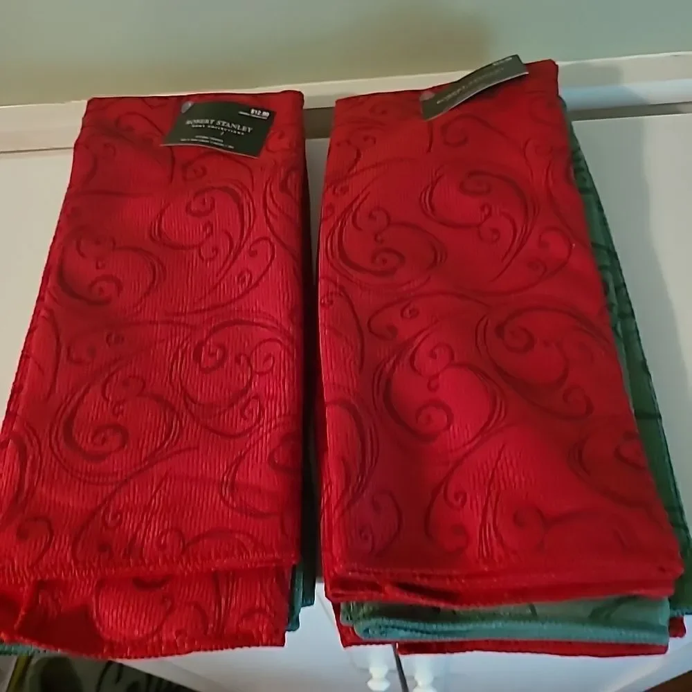 Robert Stanley  Home Collection Towels